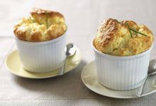 طرز تهیه سوفله پنیر و تره فرنگی؛ پیش‌ غذای شیک فرانسوی در ۴۰ دقیقه