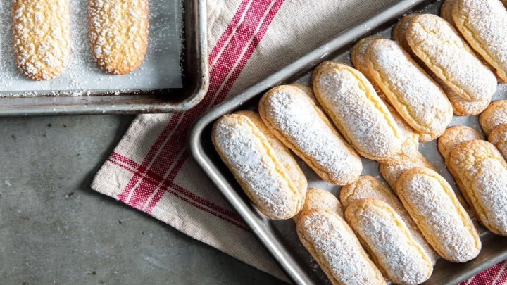 نکات و فوتوفن های طرز تهیه لیدی فینگر خانگی نکات و فوتوفن های طرز تهیه لیدی فینگر خانگی