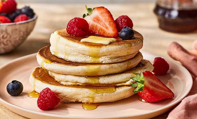 طرز تهیه پنکیک ژاپنی (پنکیک پفکی)+ نکات کلیدی