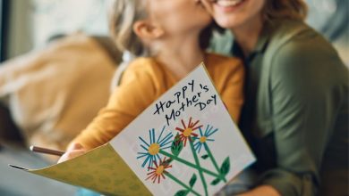 جدیدترین متنهای تبریک روز مادر 1404؛ رسمی، صمیمی، کوتاه و احساسی