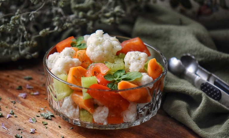 طرز تهیه گل کلم شور؛ فوری با نکات کپک نزدن