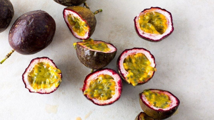 روش نگهداری از پشن فروت کاشته شده