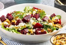 طرز تهیه سالاد اسفناج و لبو پاییزی؛ مجلسی برای شب یلدا