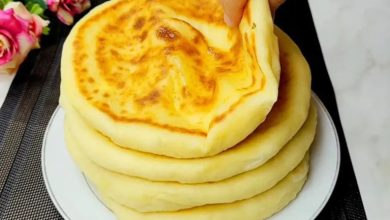 طرز تهیه نان پنیر شکمپر تابهای؛ صبحانه سریع و مجلسی بدون فر