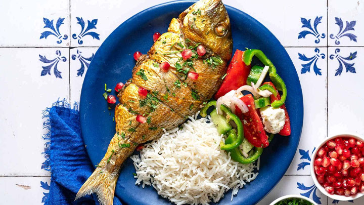 نکات و فوتوفن های طرز تهیه ماهی شکم پر