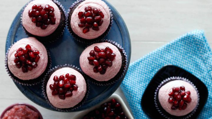 انواع کیک و دسرهای یلدایی