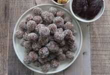 توپک خرما پروتئینی برای بچه‌ها و ورزشکاران؛ سالم و بدون شکر افزوده