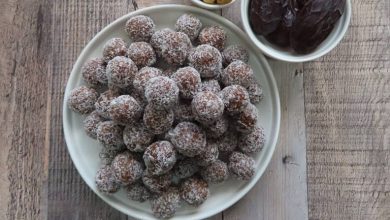 توپک خرما پروتئینی برای بچه‌ها و ورزشکاران؛ سالم و بدون شکر افزوده