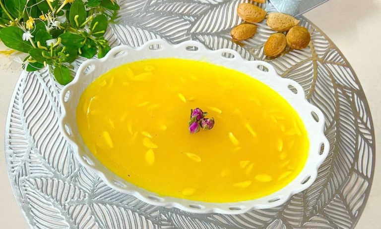 طرز تهیه دسر ماقوت زعفرانی؛ به روش یزدی مرحله به مرحله