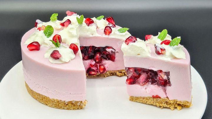 نکات و فوت‌وفن‌ های طرز تهیه چیزکیک مغزدار با لایه ژله اناری