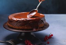 طرز تهیه 2 کیک خانگی برای روز مادر؛ ساده، خوشمزه و مناسب سورپرایز