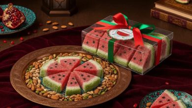 طرز تهیه باسلوق هندوانه‌ای؛ دسر یلدایی جذاب با طرح هندوانه