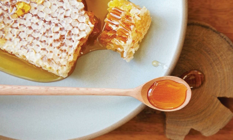 خواص درمانی شگفت‌انگیز معجون‌های عسلی