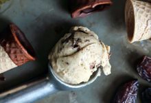 طرز تهیه بستنی خرمایی؛ بدون شکر و آسان