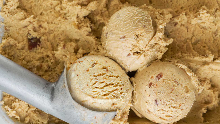 نکات و فوتوفن های طرز تهیه بستنی خرمایی