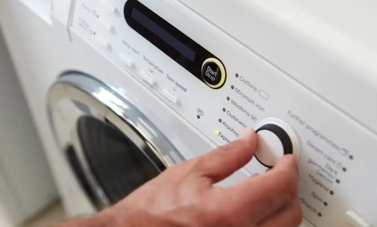 استفاده از خشک‌کن ماشین لباسشویی