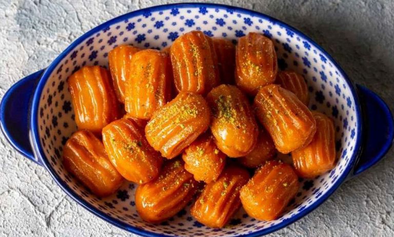 طرز تهیه بامیه خانگی به روش بازاری+ نکات و فوت‌وفن‌ ها