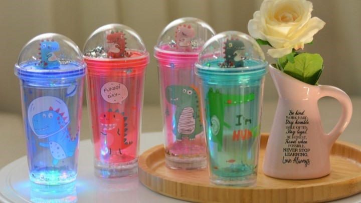 نکات مهم شستشو لیوان اسموتی برای دوام بیشتر