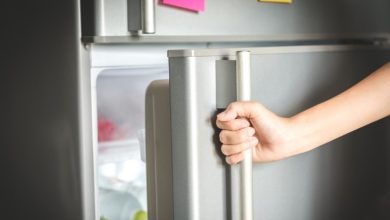عواقب خطرناک باز ماندن درب یخچال + راه‌های ساده پیشگیری
