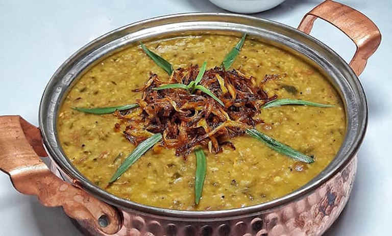 طرز تهیه آش چاقاله بادام+ نکات و فوت‌و‌فن ها