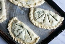 طرز تهیه پیراشکی اسفناج؛ یک میان‌وعده سالم و مقوی