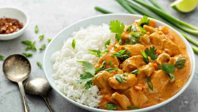 طرز تهیه مرغ دوغی نرم و آبدار؛ ساده با طعمی بی‌نظیر