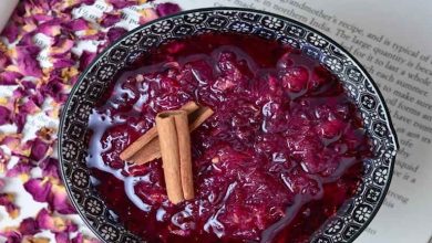 طرز تهیه مربای گل محمدی خشک و تازه با گردو+ نکات شکرک نزدن