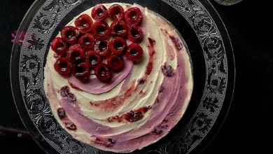 طرز تهیه کیک مربای آلبالو؛ مناسب عصرانه و مهمانی
