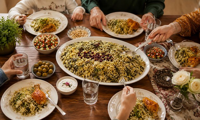 طرز تهیه کاهو پلو با مرغ تکه‌ای