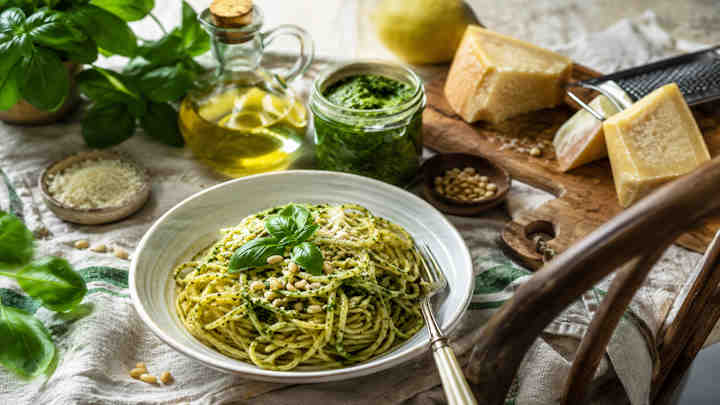 موارد استفاده از سس پستو اصل ایتالیایی چیست؟