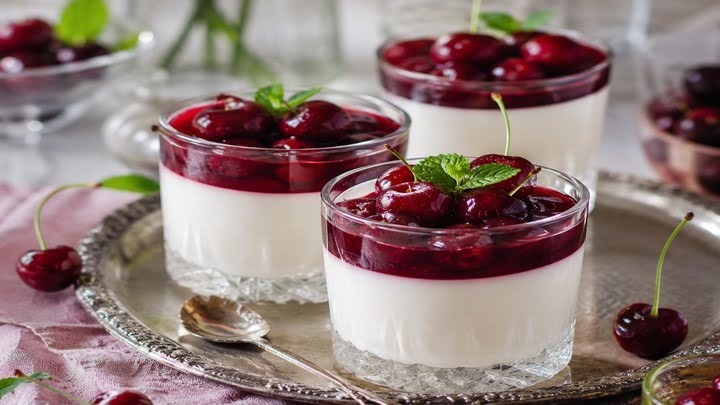 نکات و فوتوفن های طرز تهیه پاناکوتا گیلاس نکات و فوتوفن های طرز تهیه پاناکوتا گیلاس