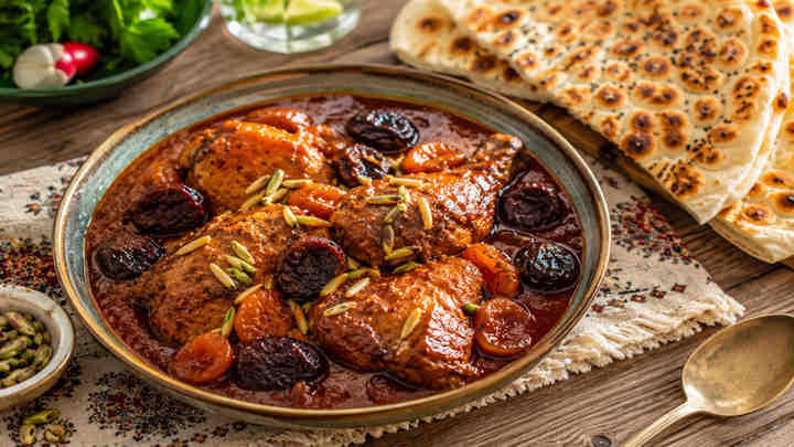 نکات و فوتوفن های طرز تهیه مرغ با سس آلو