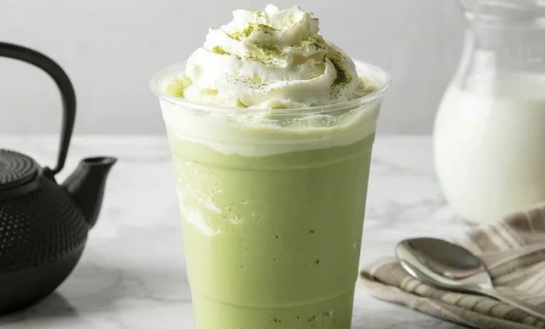 طرز تهیه فراپه ماچا + فوت‌وفن خامه‌ای شدن