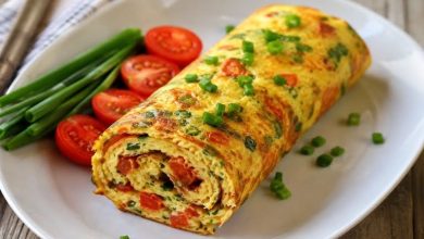 طرز تهیه املت پیازچه؛ صبحانهای ساده و خوشمزه در ۱۰ دقیقه