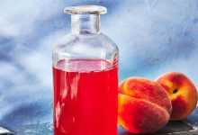 طرز تهیه شربت هلو با عطر و طعم بی‌نظیر+ نکات حرفه‌ای