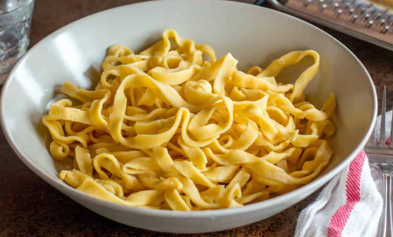 طرز تهیه پاستا ساده؛ سریع، خوشمزه و کمهزینه