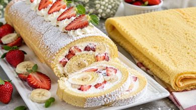 طرز تهیه رولت خامهای؛ شیرینی مجلسی و خوشمزه به سبک قنادی