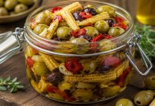 طرز تهیه ترشی زیتون خانگی؛ چاشنی خوشمزه برای کنار غذا 