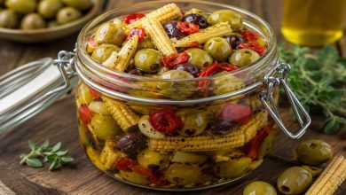 طرز تهیه ترشی زیتون خانگی؛ چاشنی خوشمزه برای کنار غذا 
