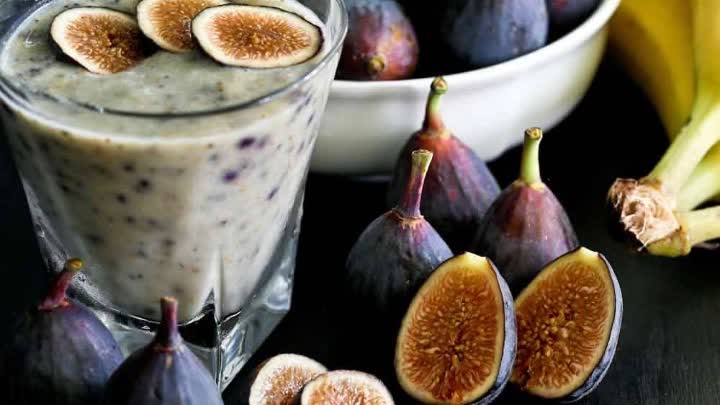 چگونه اسموتی انجیر و موز را خوش‌طعم‌تر کنیم؟