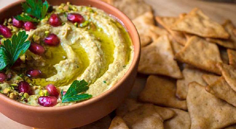 طرز تهیه حمص پسته؛ دیپ خوشمزه و متفاوت با طعم پسته