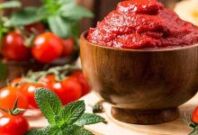 طرز تهیه رب گوجه فرنگی سنتی؛ فوت‌وفن جلوگیری از کپک و تیرگی