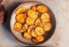 طرز تهیه سیب‌زمینی سرخ کرده هندی؛ ترد و خوشمزه با ادویه‌های هندی