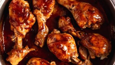 طرز تهیه مرغ با نوشابه؛ راز مرغ خوش‌رنگ با سس کاراملی