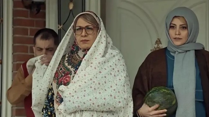 زمان اکران فیلم «خانم والده»