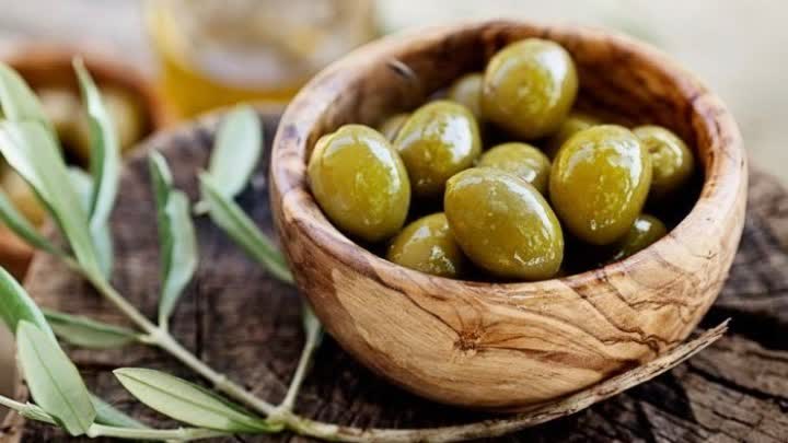 طرز تهیه زیتون شور با جوهر لیمو